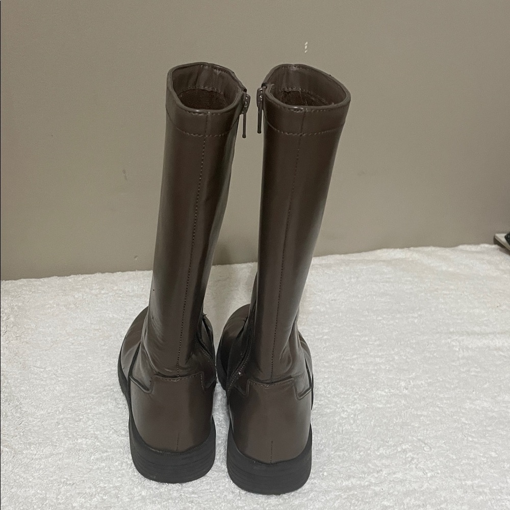 Brown Knee-High Women's Boots - Picture 3 of 7